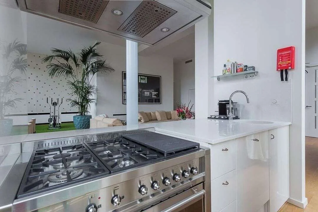 Foto van de Appartement gelegen aan de Plantage Kerklaan in Amsterdam