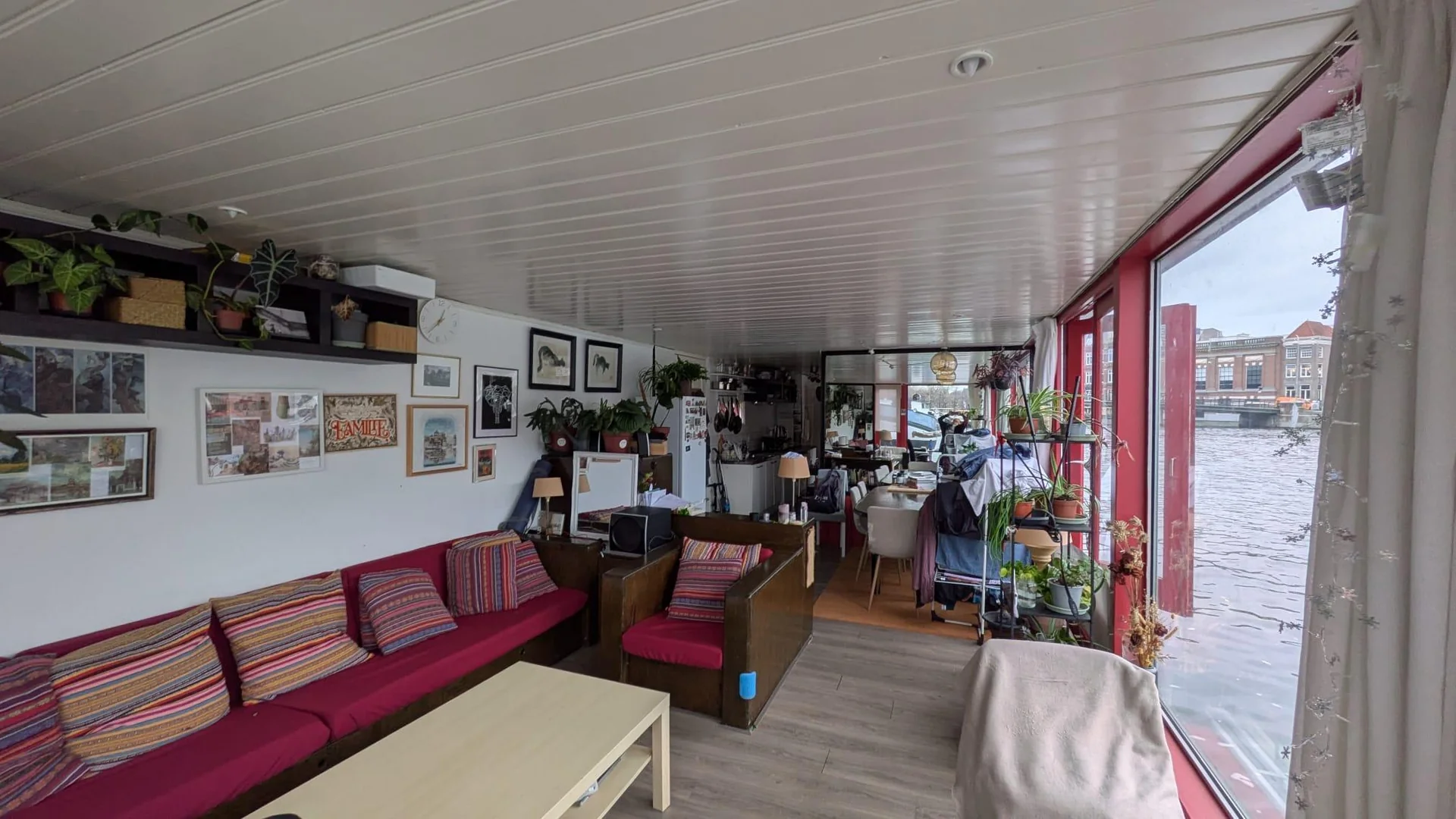 Foto van de Kamer gelegen aan de Amstel in Amsterdam