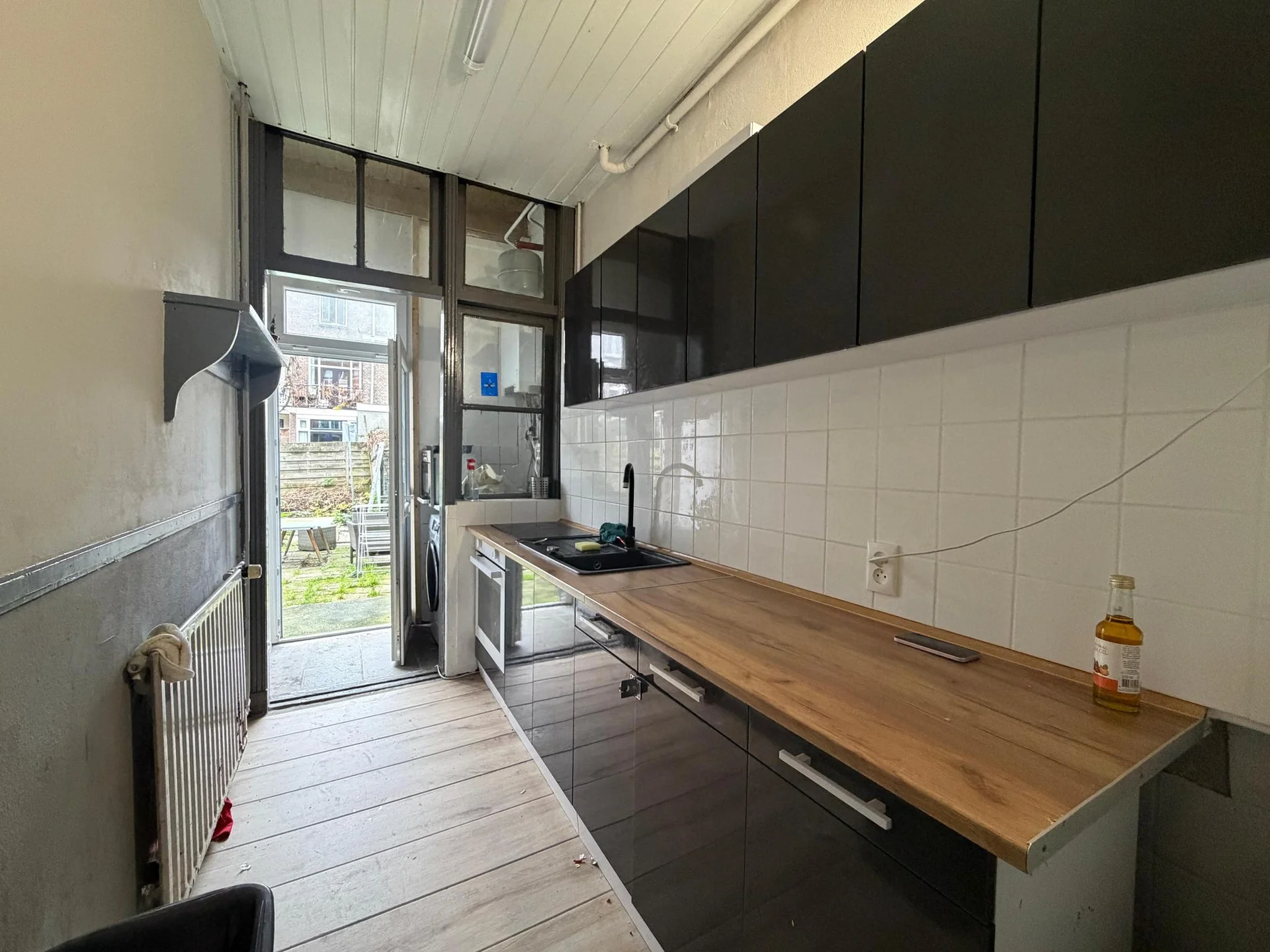 geblurde versie van de foto als achtergrond