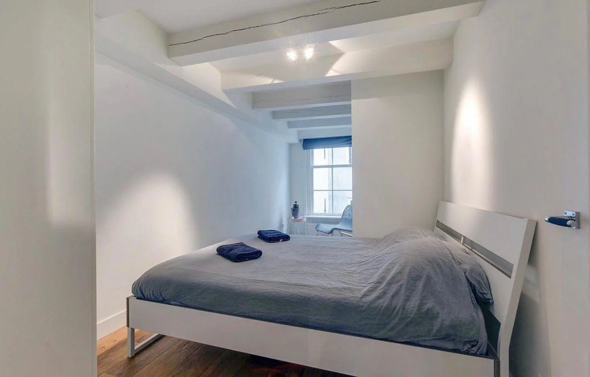Foto van de Kamer gelegen aan de Warmoesstraat in Amsterdam