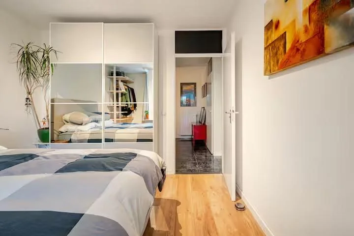 Foto van de Appartement gelegen aan de Derkinderenstraat in Amsterdam