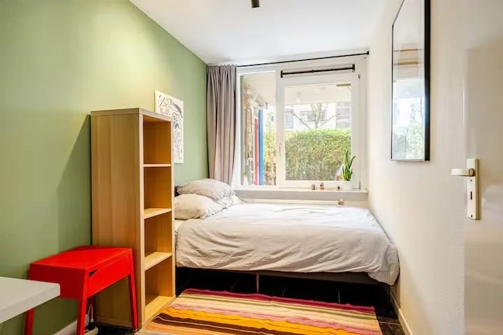 Foto van de Appartement gelegen aan de Derkinderenstraat in Amsterdam