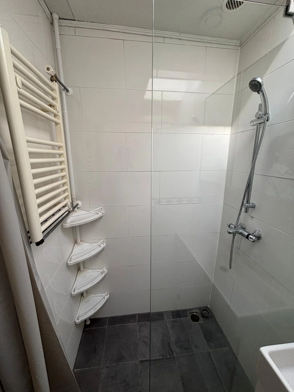 Foto van de Kamer gelegen aan de Dordtselaan in Rotterdam