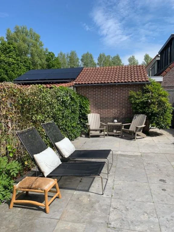 geblurde versie van de foto als achtergrond