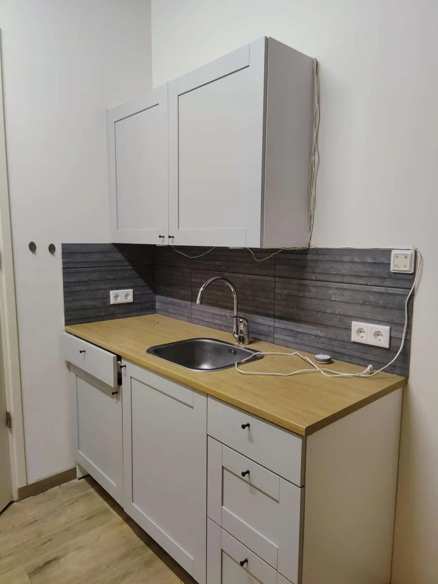 geblurde versie van de foto als achtergrond