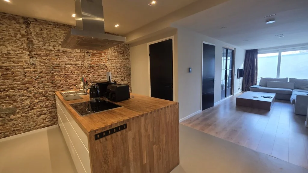 geblurde versie van de foto als achtergrond