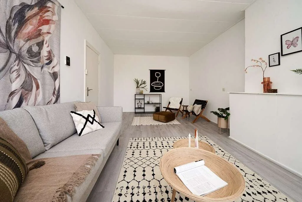 Foto van de Appartement gelegen aan de Mathenesserweg in Rotterdam