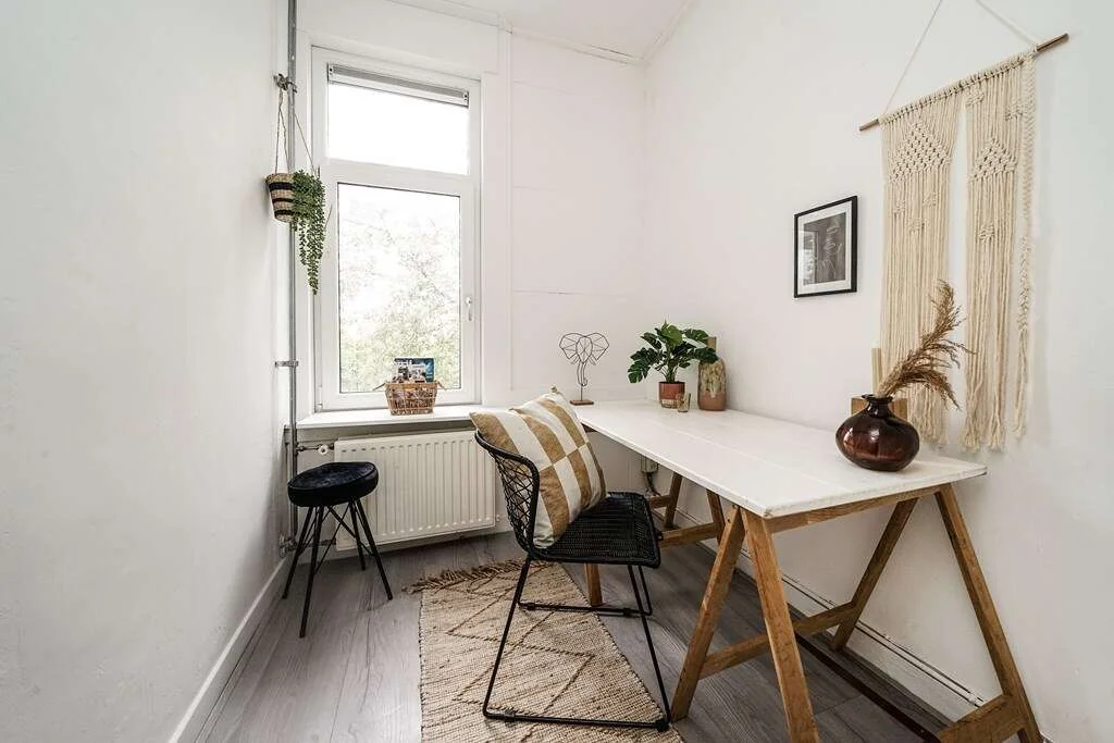 Foto van de Appartement gelegen aan de Mathenesserweg in Rotterdam