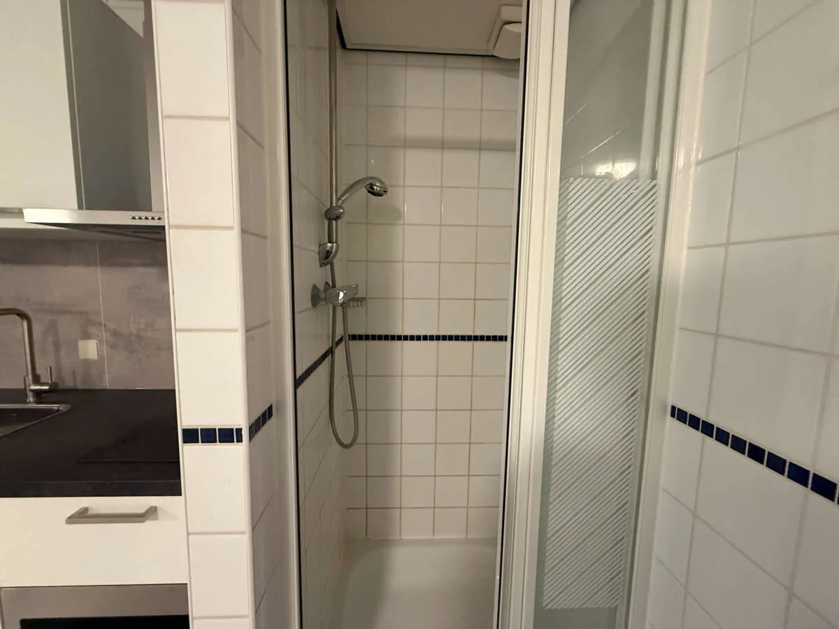 Foto van de Kamer gelegen aan de Aweg in Groningen