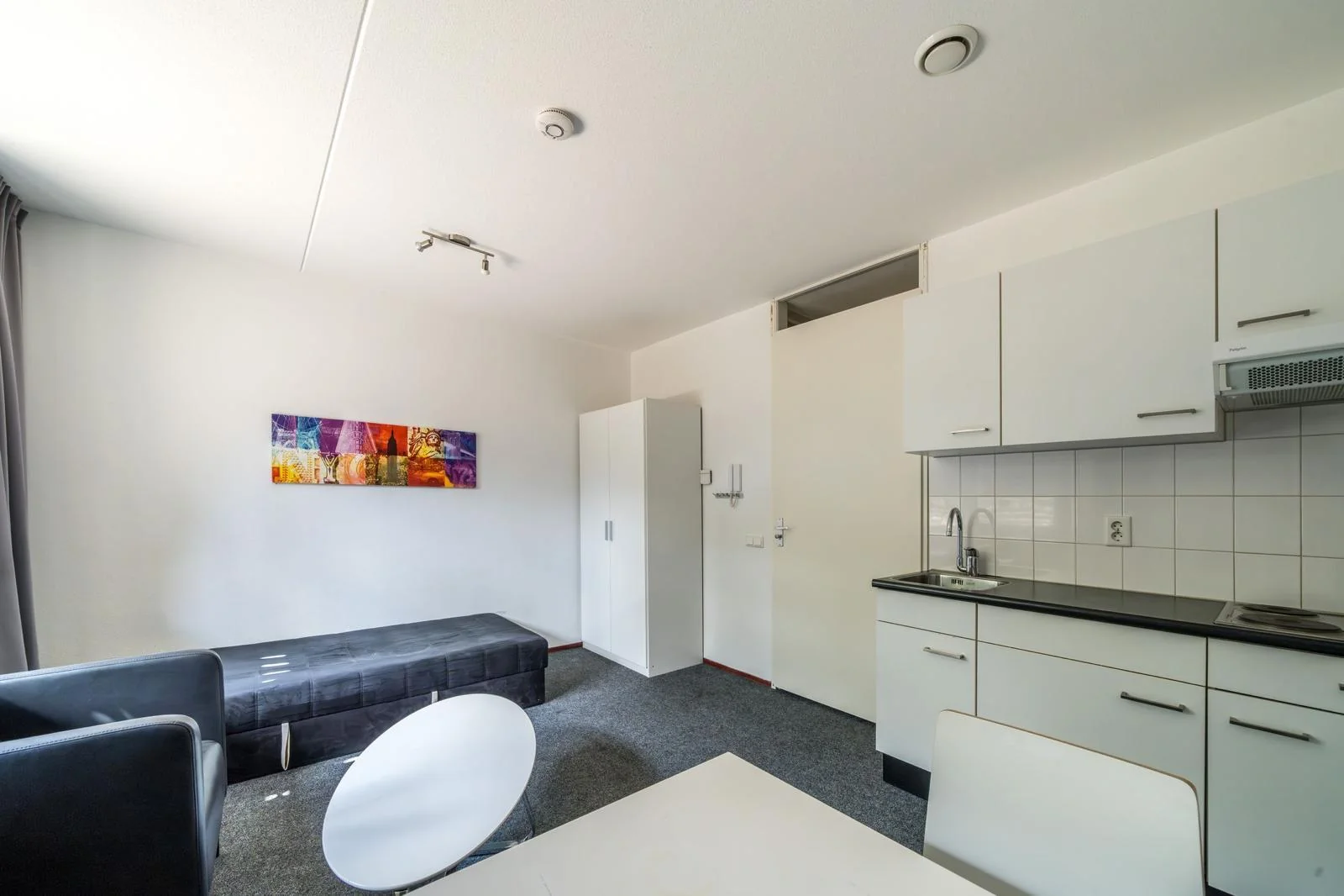 geblurde versie van de foto als achtergrond