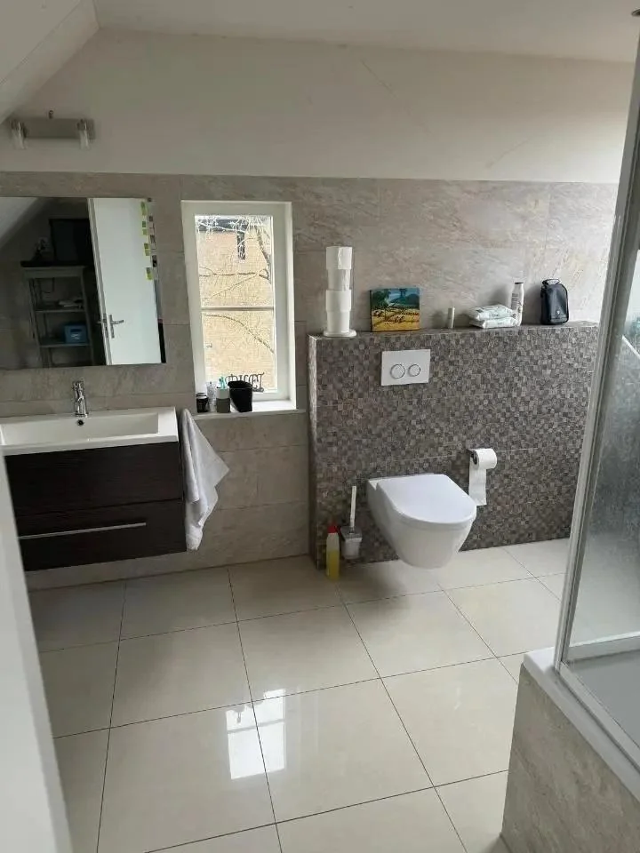 Foto van de Kamer gelegen aan de van Beekstraat in Landsmeer