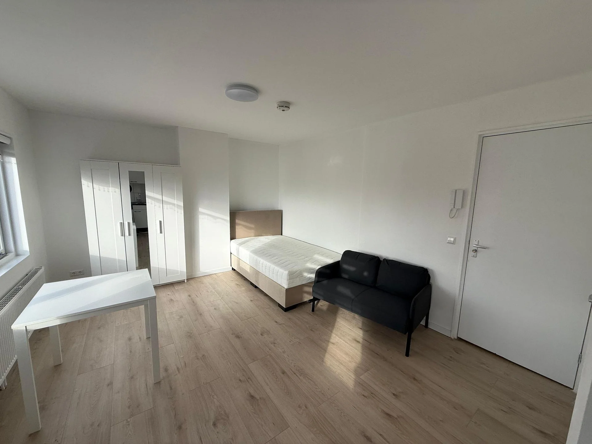 Foto van de Studio gelegen aan de Amsterdamsestraatweg in Utrecht