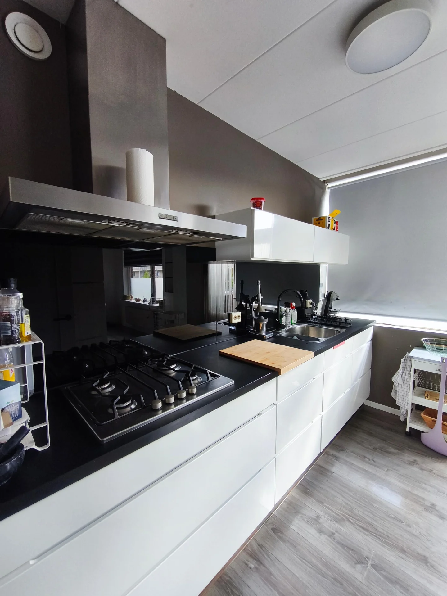 geblurde versie van de foto als achtergrond