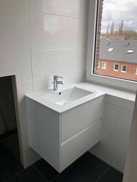 geblurde versie van de foto als achtergrond