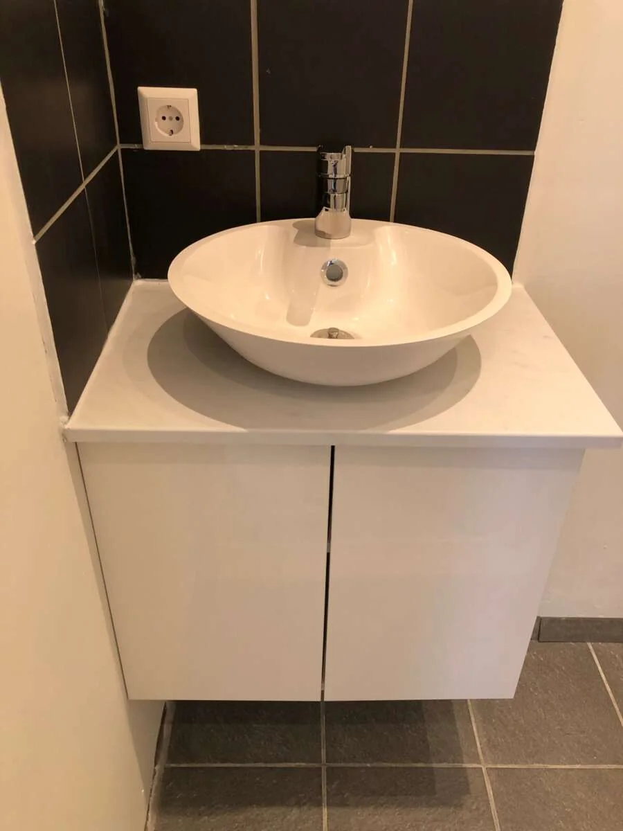 geblurde versie van de foto als achtergrond