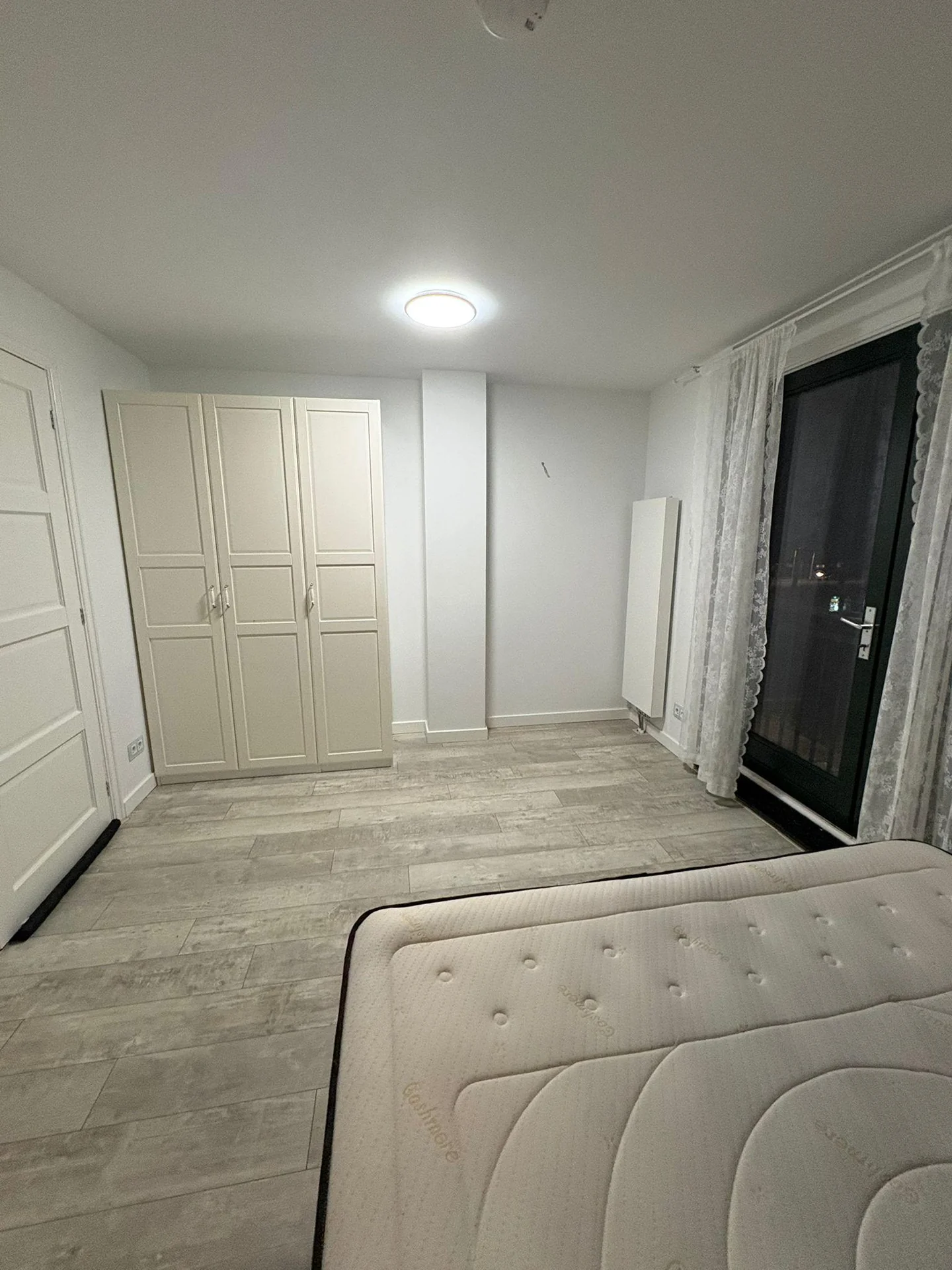 Foto van de Kamer gelegen aan de Troelstralaan in Amsterdam