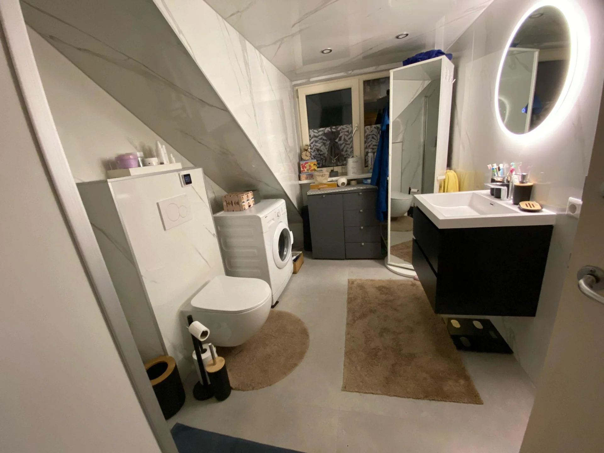 Foto van de Kamer gelegen aan de Muiderslotlaan in Utrecht