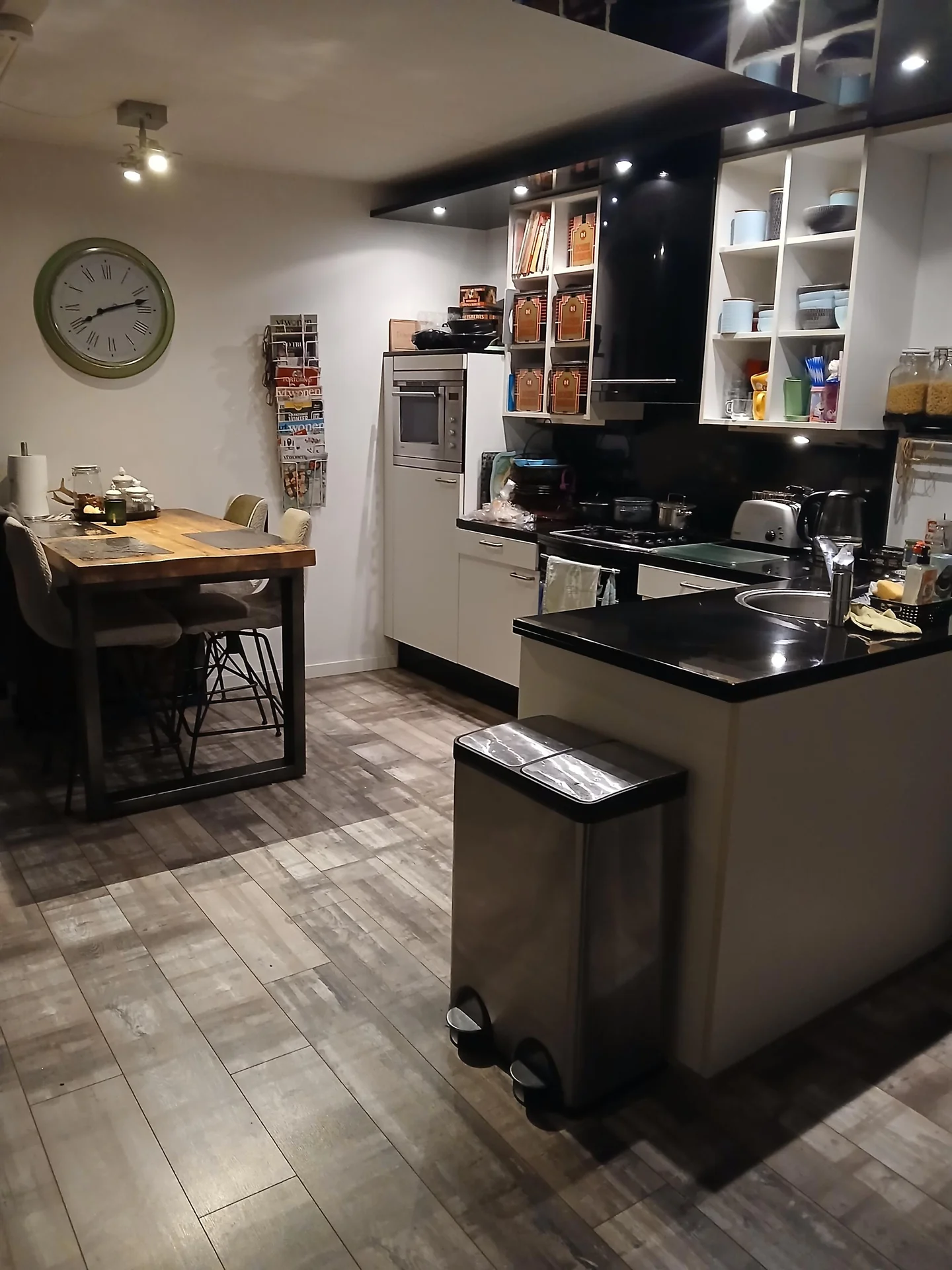 Foto van de Kamer gelegen aan de Meerstraat in Beverwijk