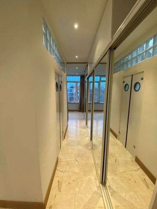 Foto van de Appartement gelegen aan de Maarten Lutherweg in Amstelveen