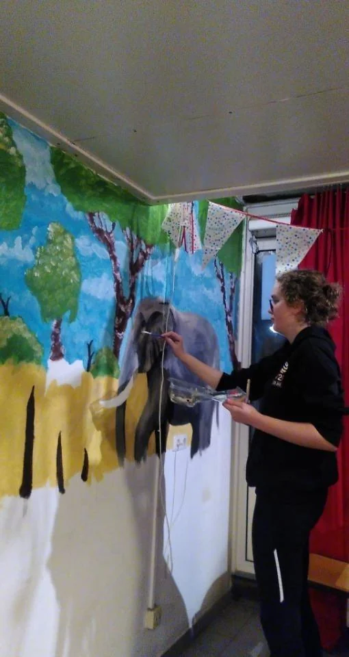 geblurde versie van de foto als achtergrond