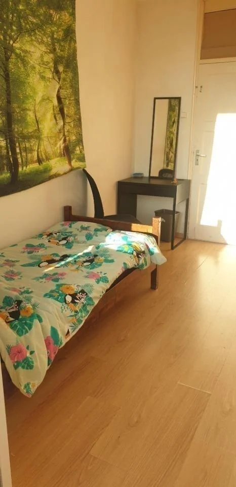 Foto van de Kamer gelegen aan de Robert Fruinlaan in Amsterdam