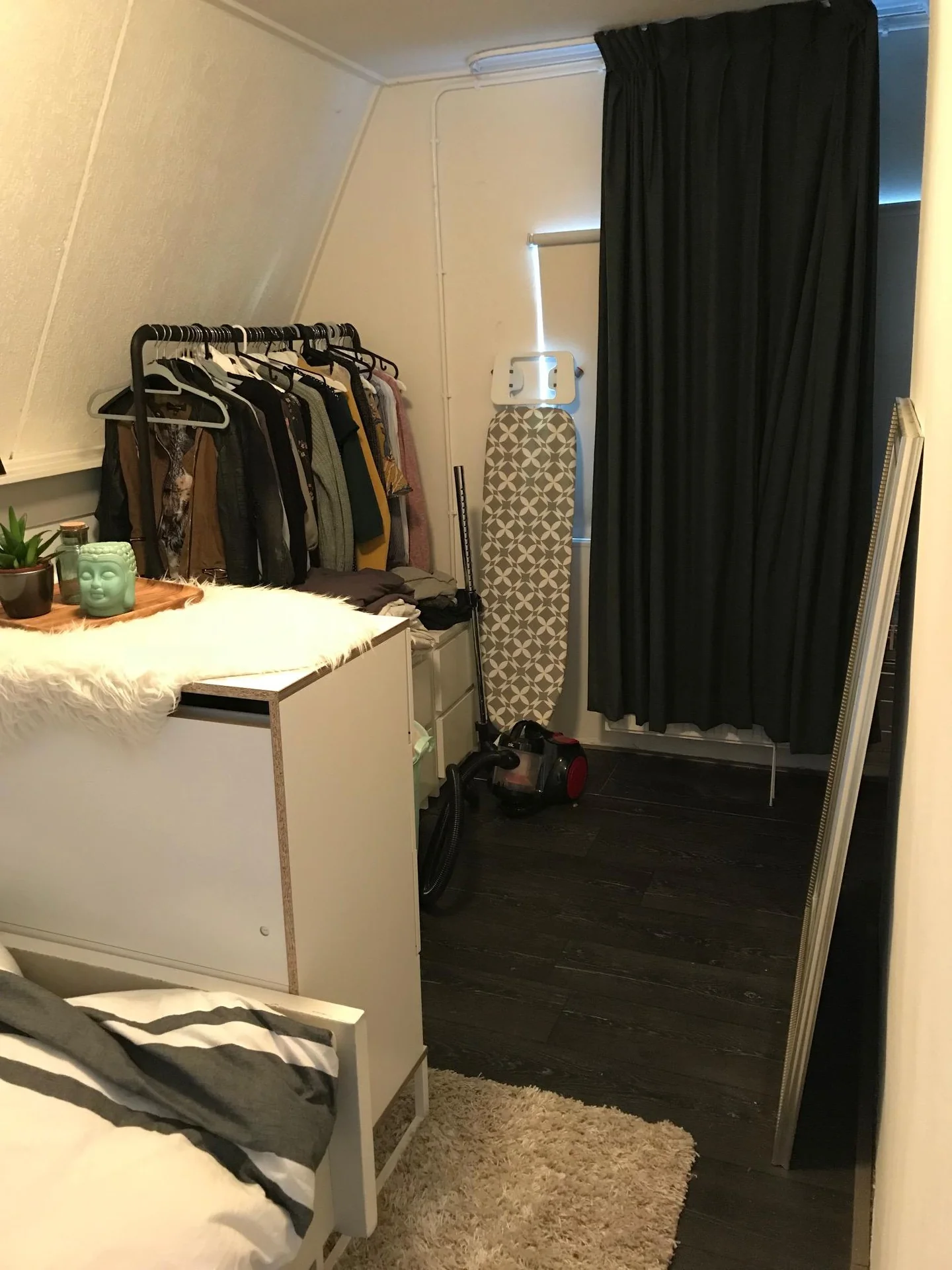 geblurde versie van de foto als achtergrond