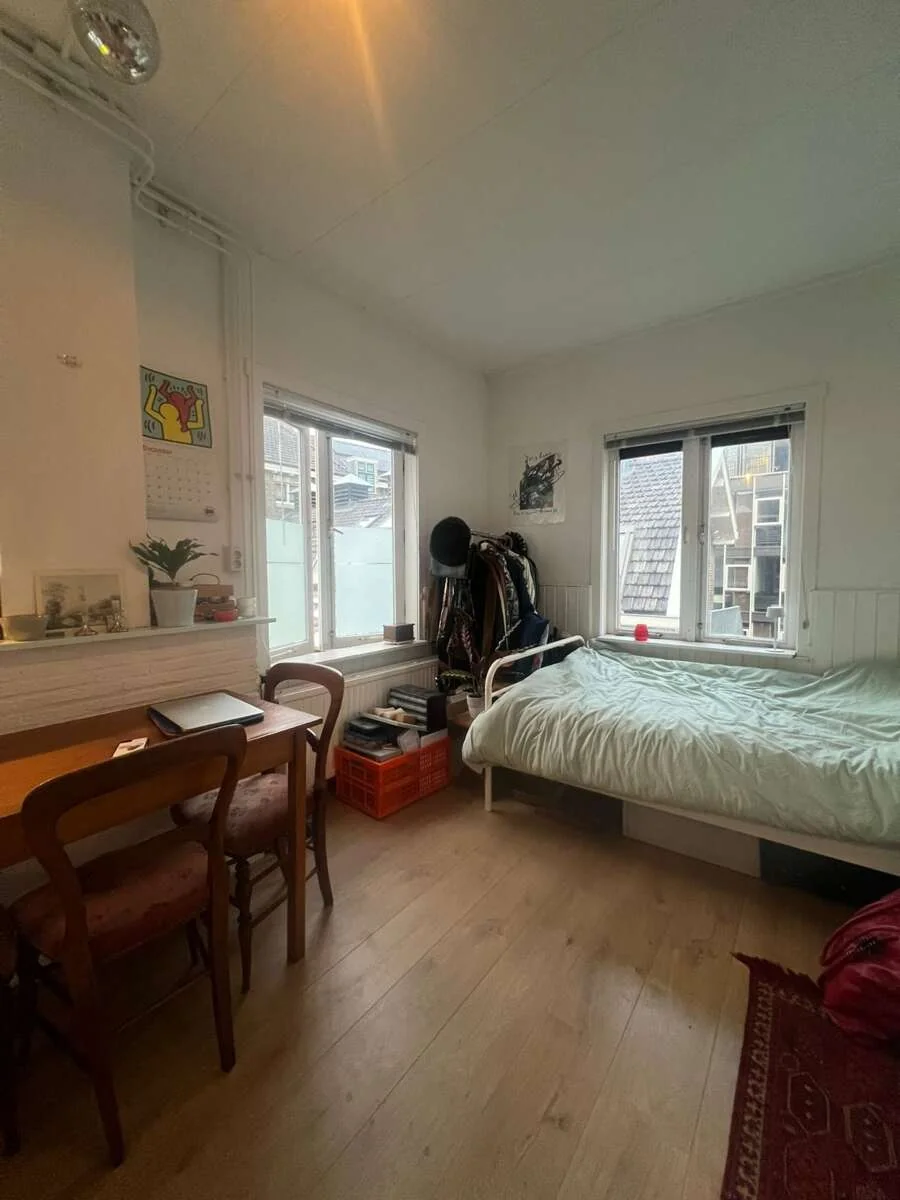 Foto van de Kamer gelegen aan de Damstraat in Utrecht