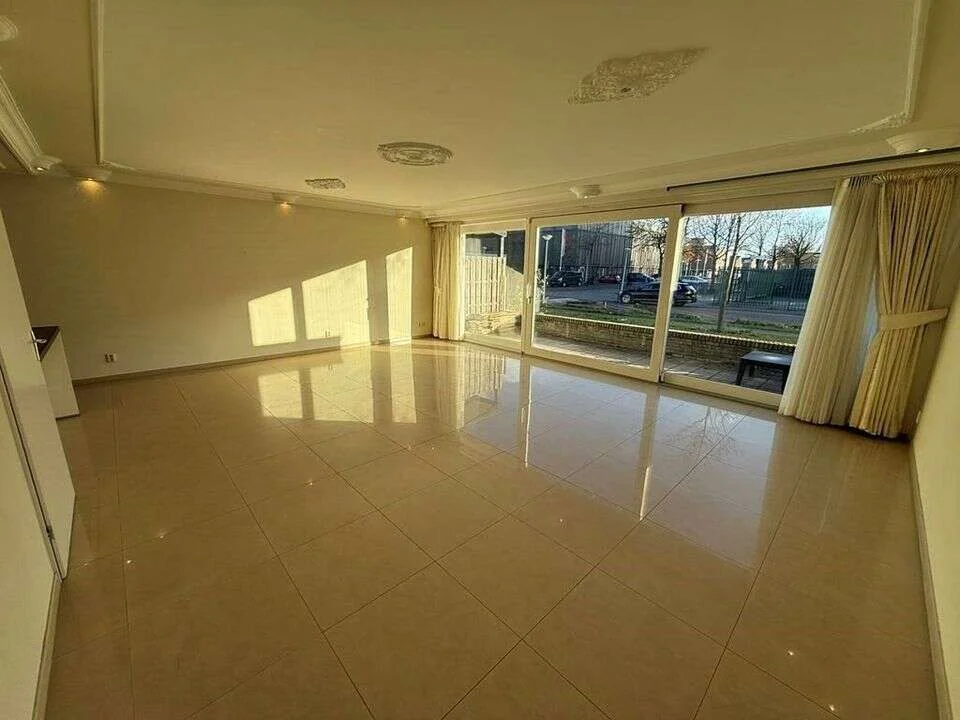 Foto van de Appartement gelegen aan de Eliza van Calcarstraat in Amsterdam