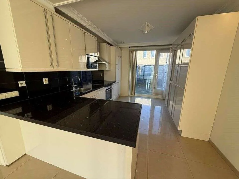 Foto van de Appartement gelegen aan de Eliza van Calcarstraat in Amsterdam