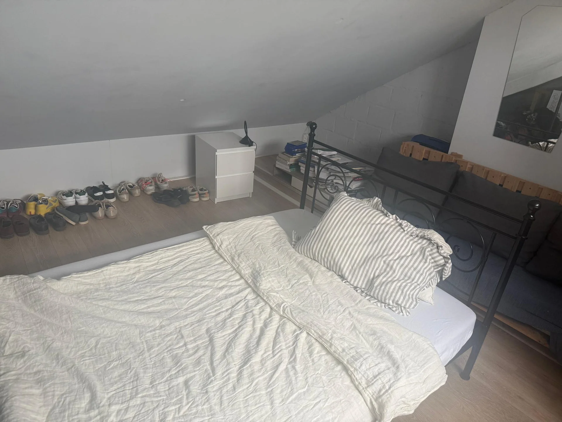 geblurde versie van de foto als achtergrond