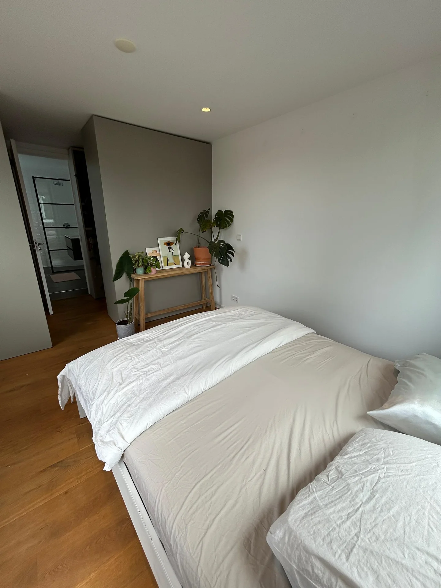 Foto van de Kamer gelegen aan de Iepenweg in Amsterdam