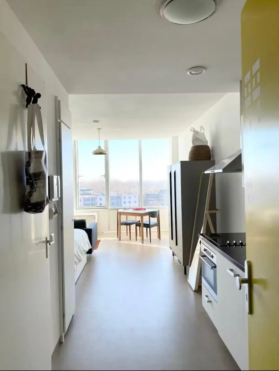 Foto van de Studio gelegen aan de Bos en Lommerplantsoen in Amsterdam