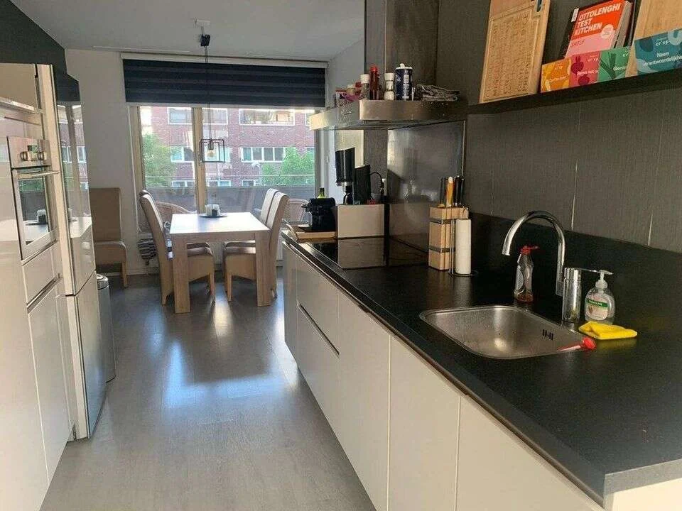 Foto van de Appartement gelegen aan de Ottho Heldringstraat in Amsterdam