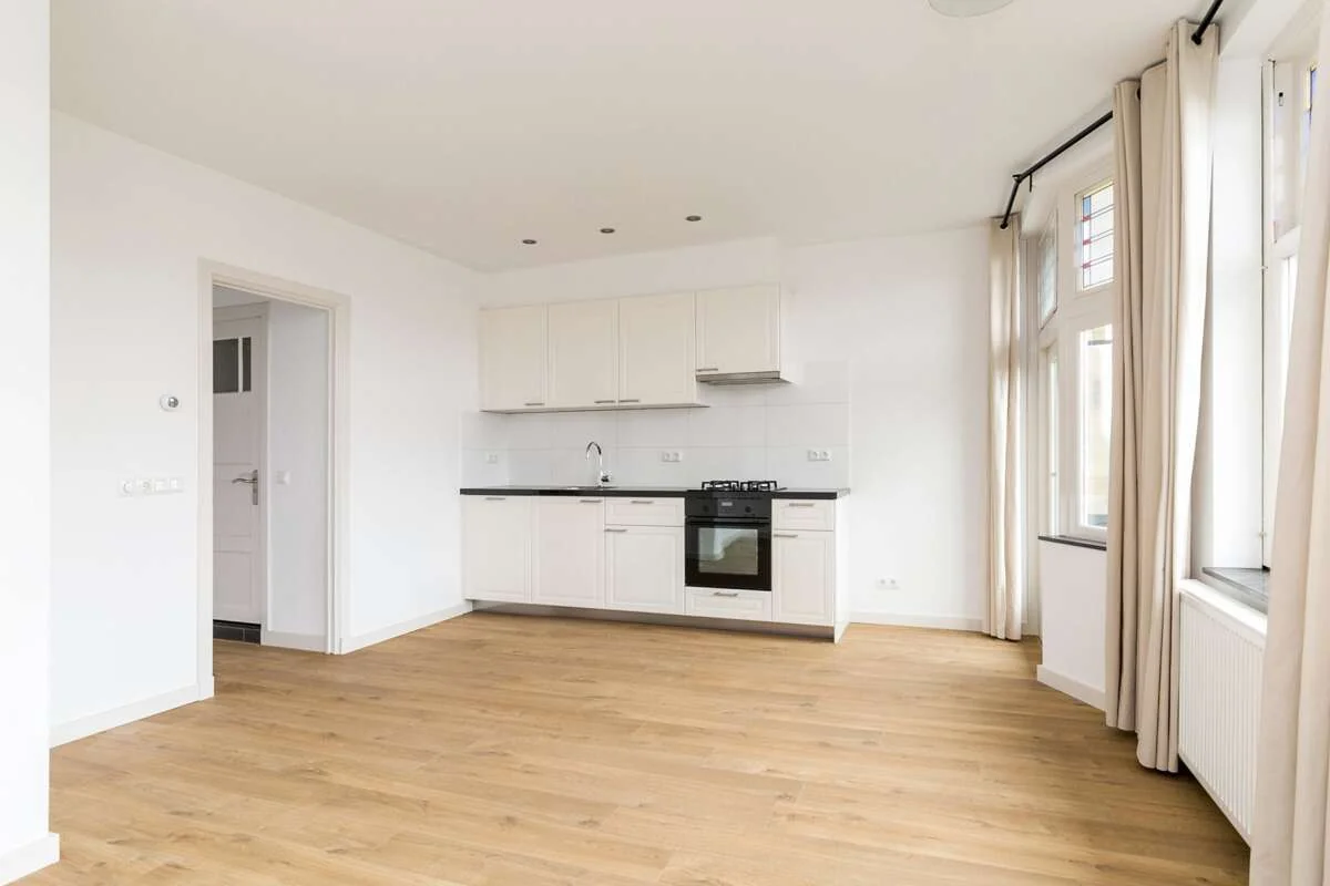 Foto van de Appartement gelegen aan de Elegaststraat in Amsterdam