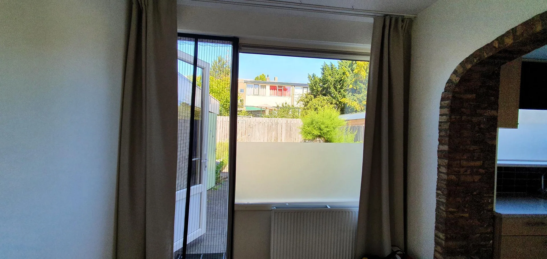 geblurde versie van de foto als achtergrond