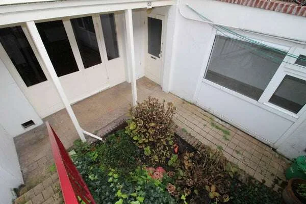 Foto van de Appartement gelegen aan de Dirk Hoogenraadstraat in Den Haag