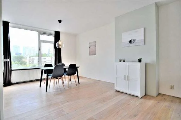 Foto van de Appartement gelegen aan de Valkhof in Amsterdam