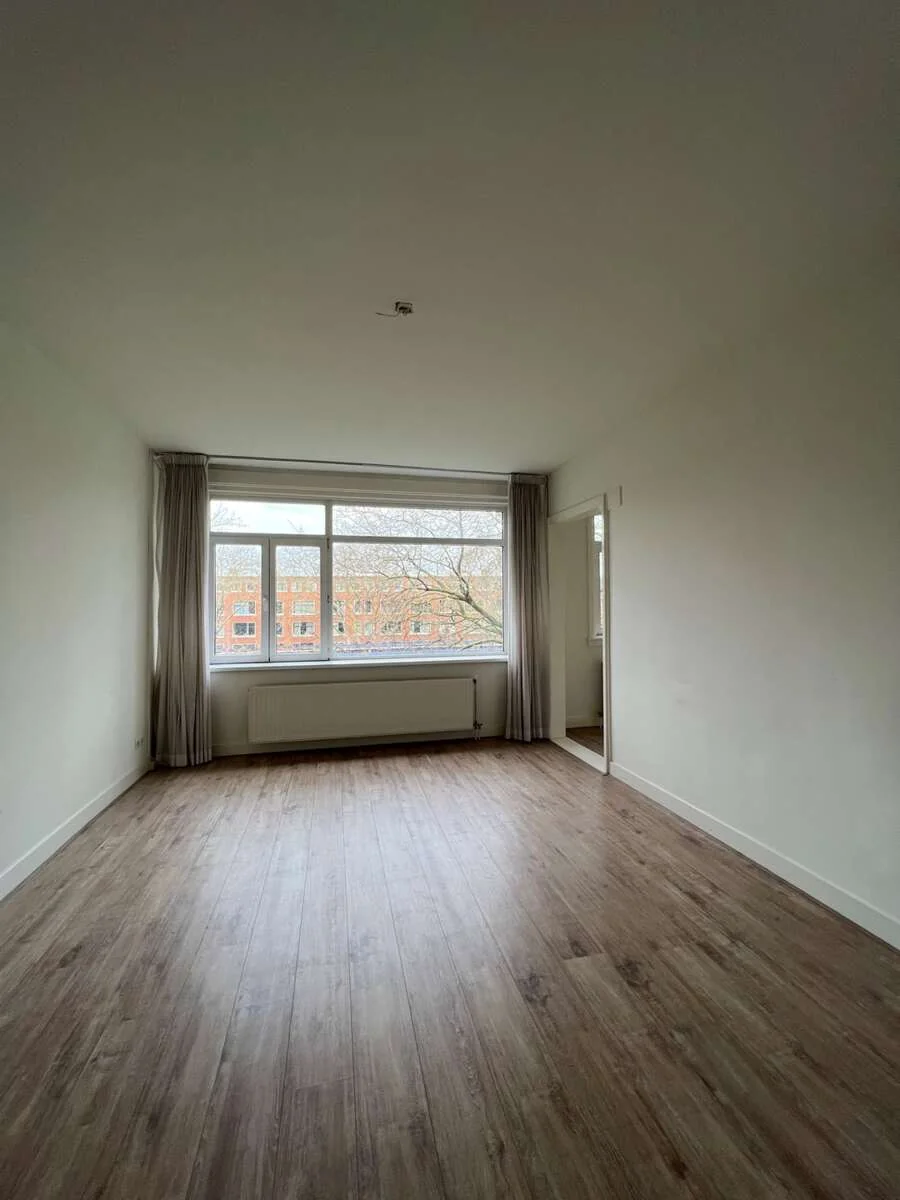 Foto van de Appartement gelegen aan de Mijnsherenlaan in Rotterdam