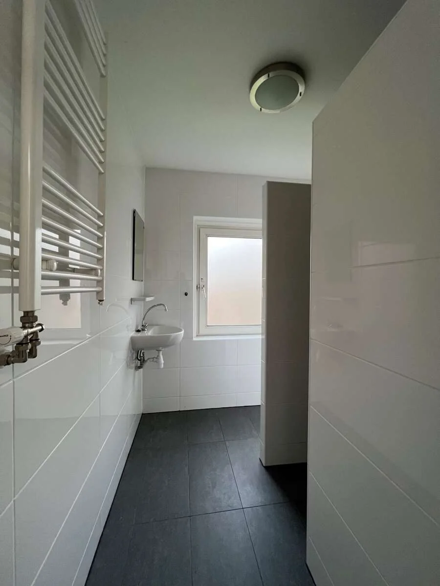 Foto van de Appartement gelegen aan de Mijnsherenlaan in Rotterdam