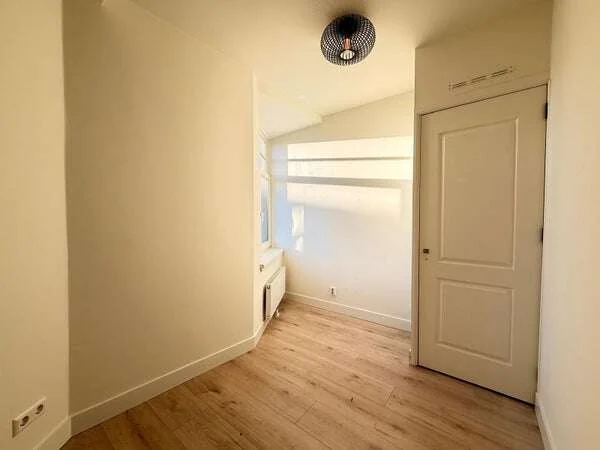 Foto van de Appartement gelegen aan de Admiraal De Ruijterweg in Amsterdam