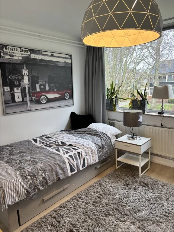 geblurde versie van de foto als achtergrond