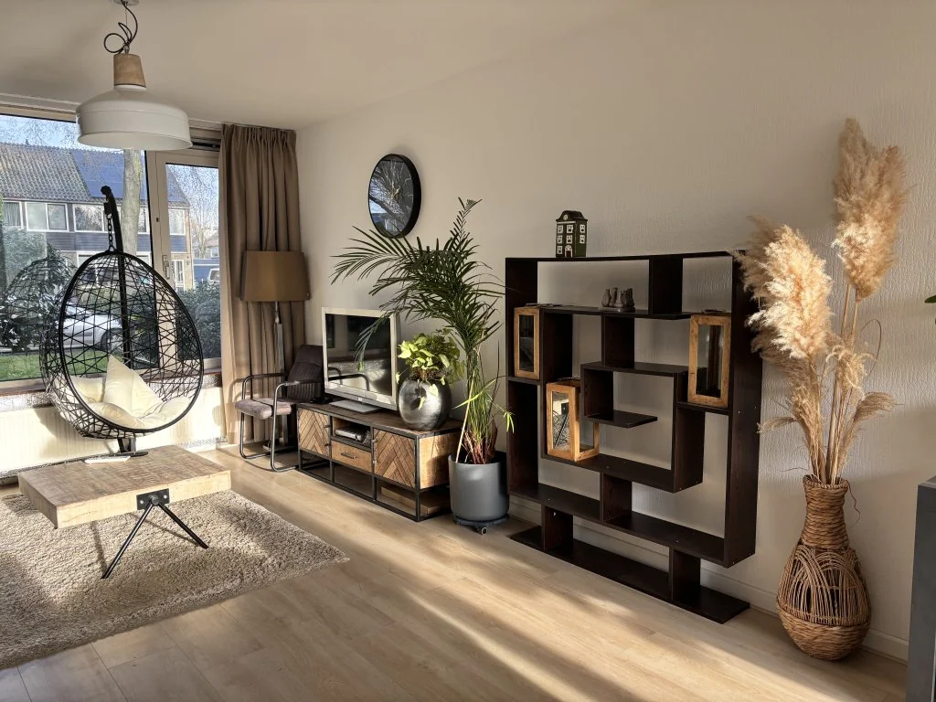 geblurde versie van de foto als achtergrond