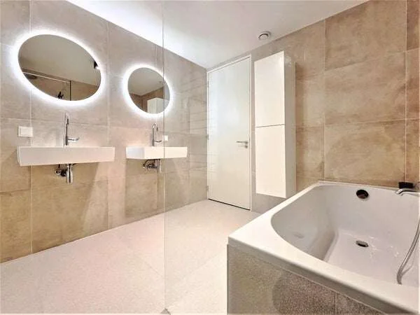 Foto van de Appartement gelegen aan de Krooswijkhof in Amsterdam