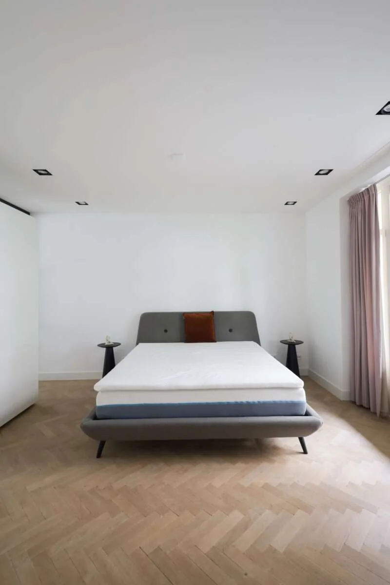 Foto van de Appartement gelegen aan de Van Eeghenstraat in Amsterdam