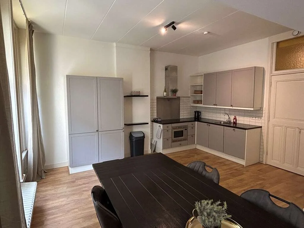 Foto van de Appartement gelegen aan de Roo-Valkstraat in Rotterdam