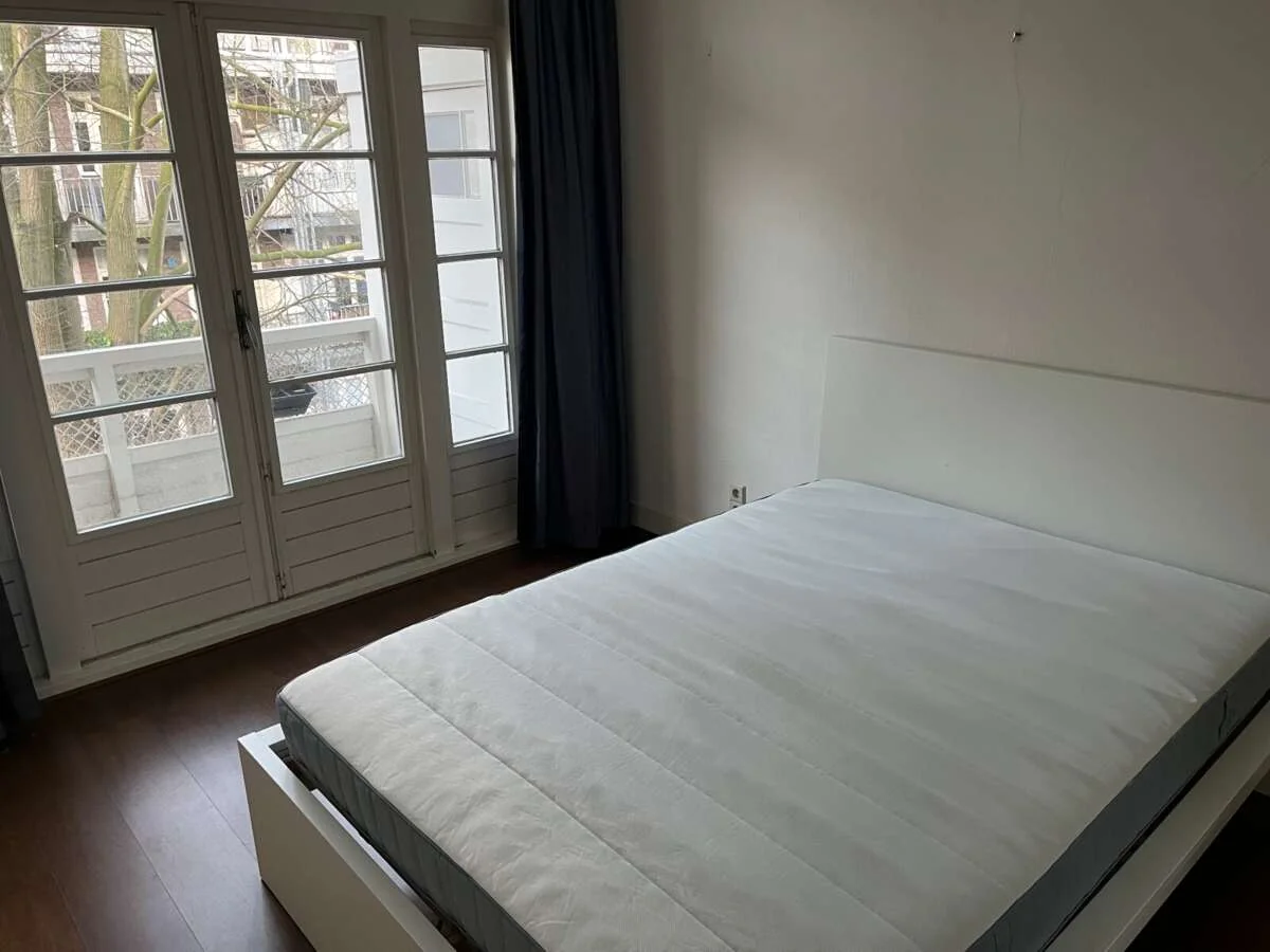 Foto van de Appartement gelegen aan de Haarlemmermeerstraat in Amsterdam