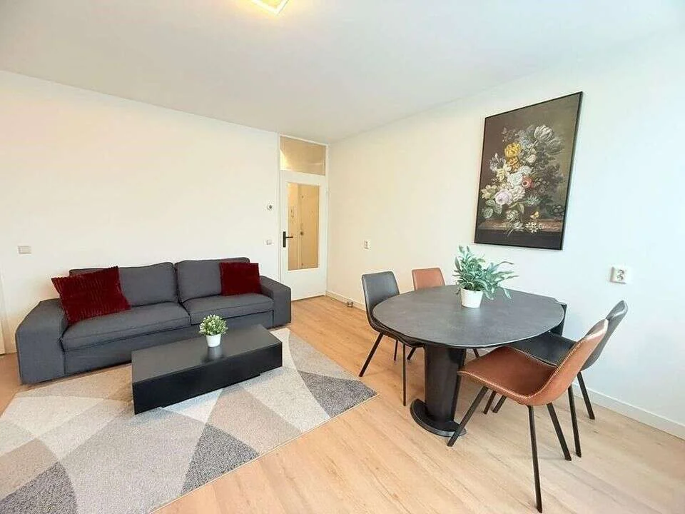 Foto van de Appartement gelegen aan de Haarlemmerweg in Amsterdam