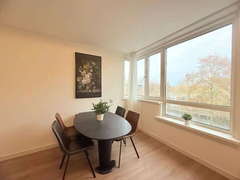 Foto van de Appartement gelegen aan de Haarlemmerweg in Amsterdam