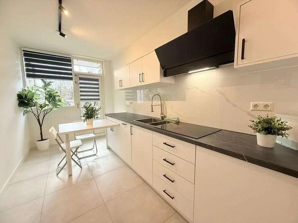 Foto van de Appartement gelegen aan de Haarlemmerweg in Amsterdam