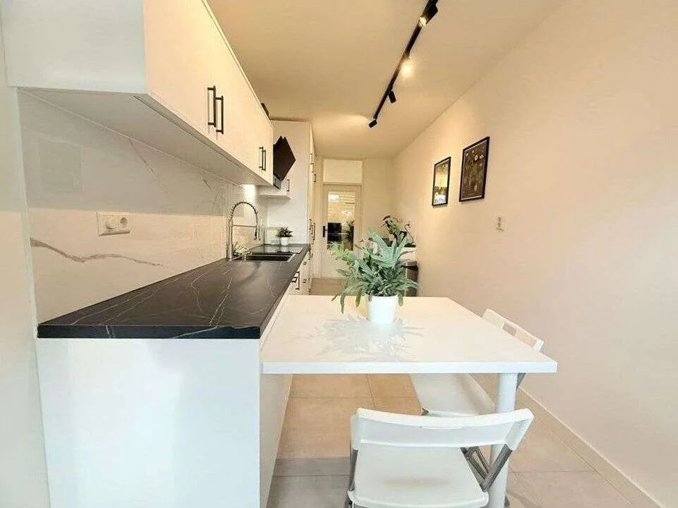 Foto van de Appartement gelegen aan de Haarlemmerweg in Amsterdam